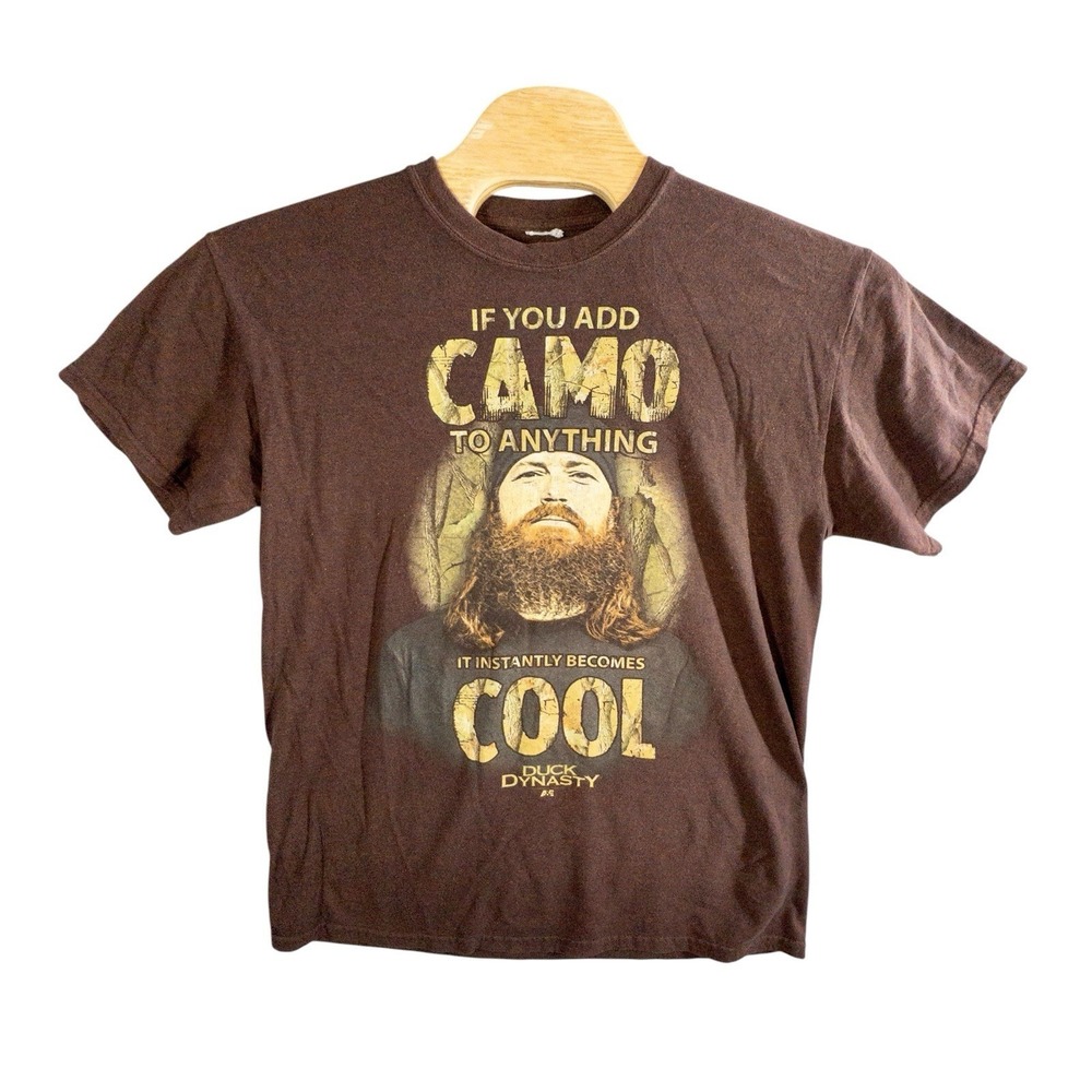 Duck Dynasty Camo A&E Maroon T Shirt Mens Mens‎ Medium *Read*